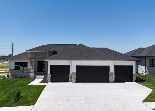 Property at 5408 N 196th Ave, Elkhorn, NE 68022, 5 beds, 3 baths