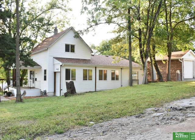 Property at 1504 Harrison St, Omaha, NE 68147, 3 beds, 2 baths