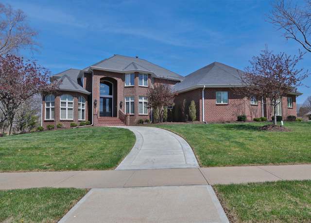 Property at 707 N 163rd Ave, Omaha, NE 68118, 5 beds, 5.5 baths