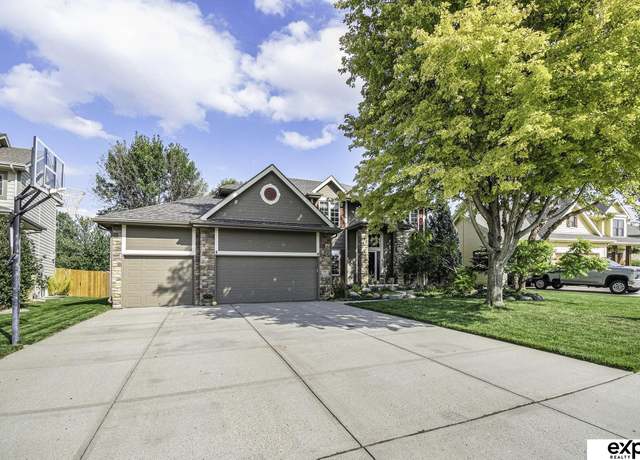 Photo of 7967 N 164th St, Bennington, NE 68007