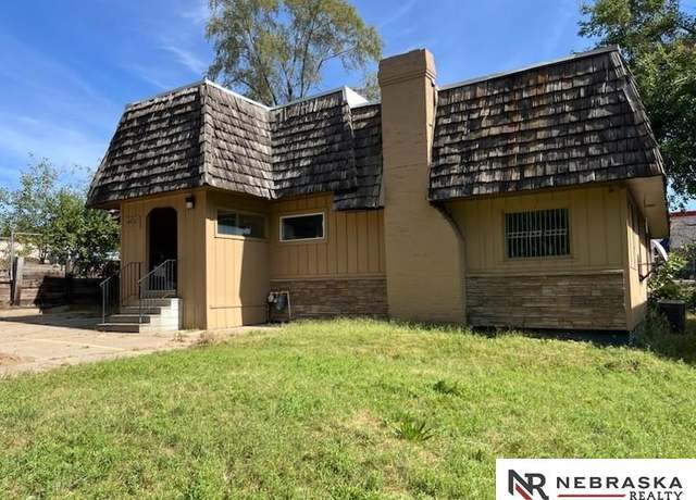 Property at 4431 N 60th Ave, Omaha, NE 68104, 3 beds, 0.5 baths