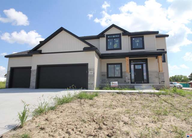 Property at 2901 Bertram St, Roca, NE 68430, 4 beds, 2.5 baths