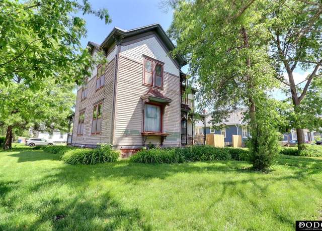 Property at 450 W 6th St, Fremont, NE 68025, 4 beds, 1 bath