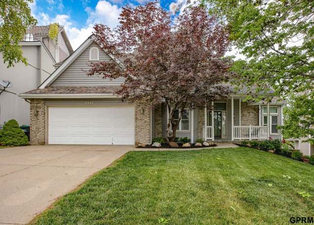 Property at 2337 N 154th St, Omaha, NE 68116, 4 beds, 3 baths