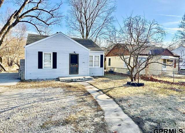 Property at 3331 Forest Lawn Ave, Omaha, NE 68112, 2 beds, 1 bath