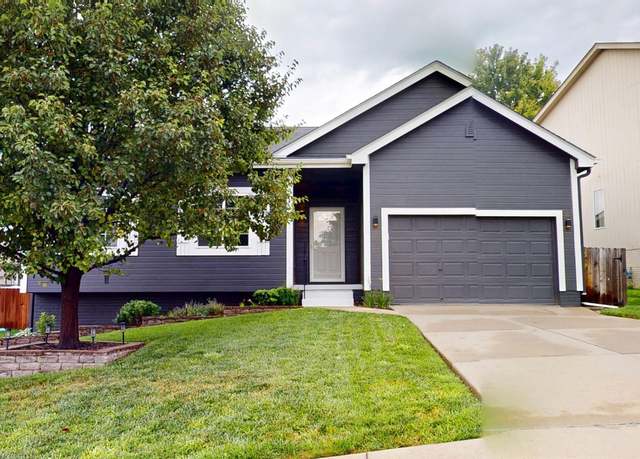Property at 15110 Butler Ave, Omaha, NE 68116, 3 beds, 3 baths