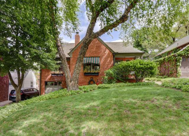Property at 4316 Hickory St, Omaha, NE 68105-9999, 1 bed, 2 baths
