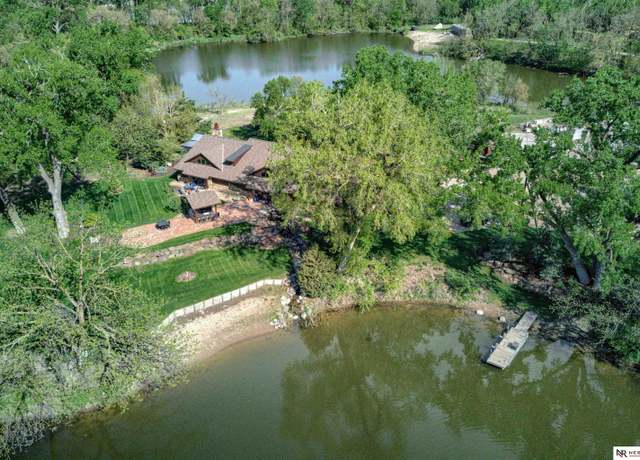 Property at 2510 Campanile Rd, Waterloo, NE 68069, 5 beds, 4 baths