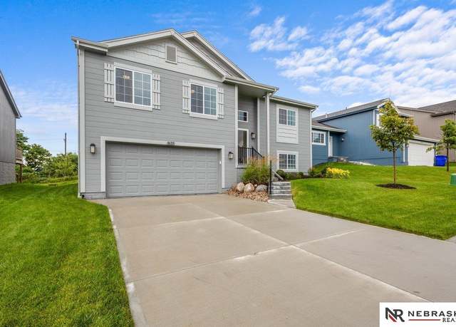 Property at 8622 Young St, Omaha, NE 68122, 3 beds, 2 baths