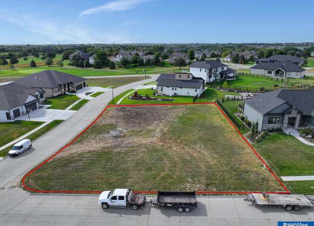 Property at 4919 S 89th St, Lincoln, NE 68526