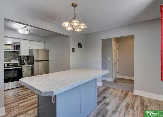 Property at 1120 Delmar St Unit 4B, Papillion, NE 68046, 2 beds, 1.5 baths