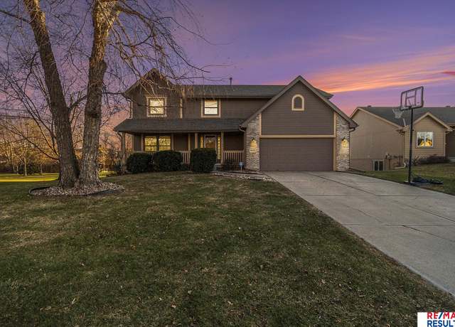 Property at 16433 Olive St, Omaha, NE 68136, 5 beds, 2.5 baths