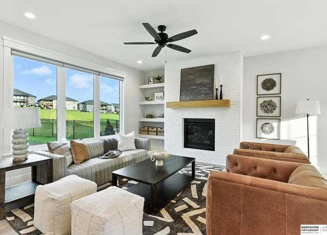 Property at 2525 N 187th Cir, Elkhorn, NE 68022, 4 beds, 2.5 baths