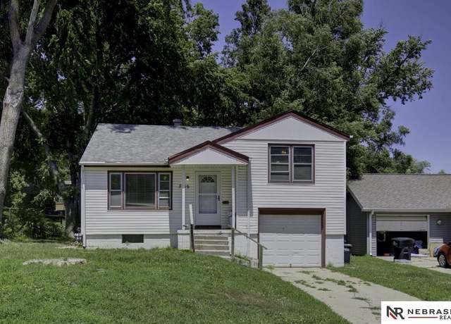 Property at 3716 Franklin St, Omaha, NE 68111, 2 beds, 1 bath
