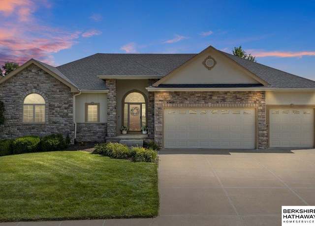Property at 17055 Corby St, Omaha, NE 68116, 4 beds, 3 baths