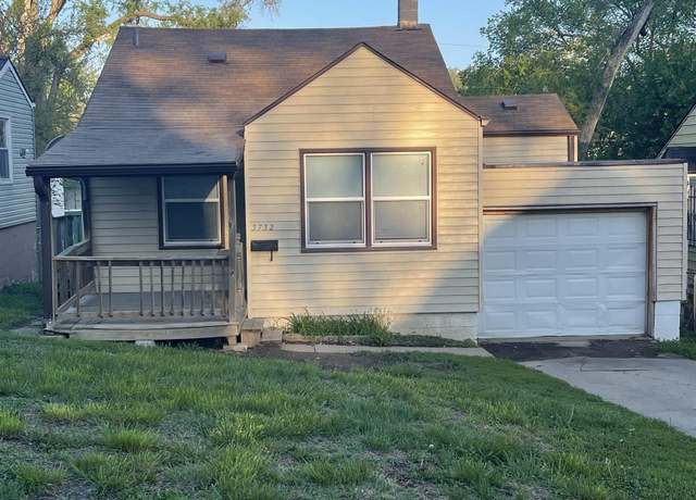 Property at 3732 N 36th Ave, Omaha, NE 68111, 2 beds, 1 bath