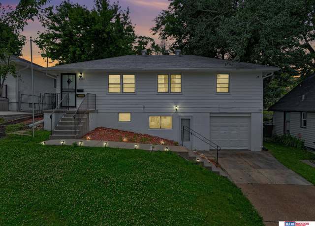 Property at 6336 N 37th St, Omaha, NE 68111, 3 beds, 2 baths