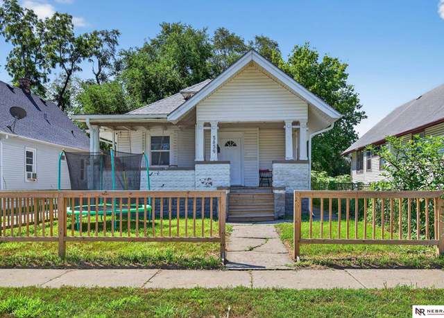 Property at 2439 Camden Ave, Omaha, NE 68111, 3 beds, 3 baths