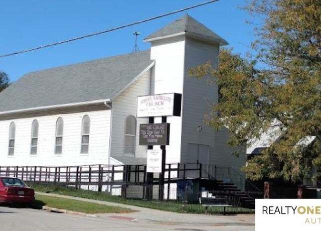 Property at 1468 S 13 St, Omaha, NE 68108, 2 beds, 2 baths