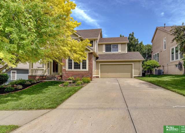 Property at 14754 Stone Ave, Omaha, NE 68116, 3 beds, 2.5 baths