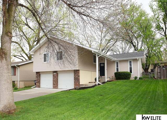 Property at 13814 Polk Cir, Omaha, NE 68137, 3 beds, 2 baths