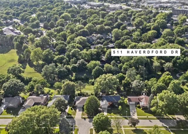 Property at 511 Haverford Dr, Lincoln, NE 68510, 3 beds, 3 baths