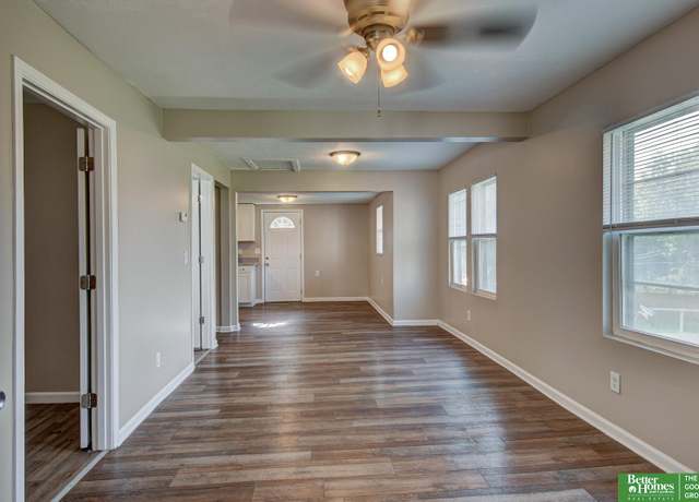 Property at 5249 S 52nd St, Omaha, NE 68117, 3 beds, 2 baths
