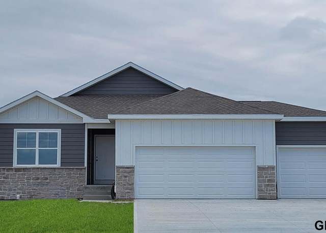 Property at 5527 N 188 St, Elkhorn, NE 68022, 4 beds, 3 baths