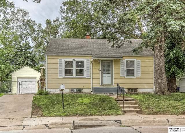 Property at 908 Mclaughlin Cir, Bellevue, NE 68005, 2 beds, 1 bath
