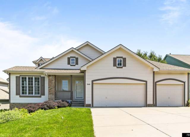 Property at 549 S 188th Avenue Circle, Elkhorn, NE 68022, 3 beds, 2.5 baths