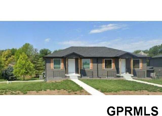 Property at 4607 Lewis Ave, Lincoln, NE 68521, 3 beds, 2.5 baths