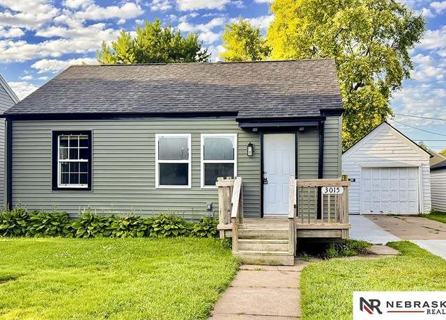Property at 3015 Avenue G, Council Bluffs, IA 51501, 3 beds, 2 baths