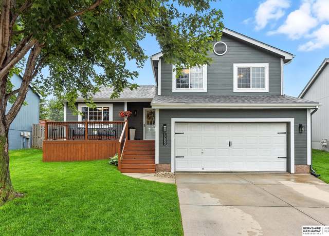 Property at 17003 Yort Ave, Omaha, NE 68116, 3 beds, 2 baths