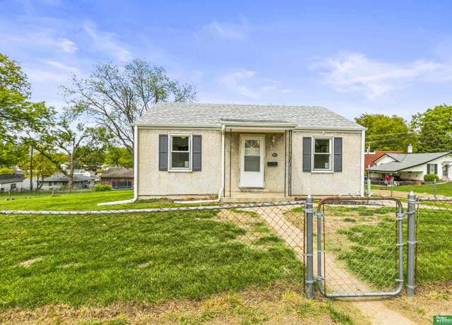 Property at 3812 Drexel St, Omaha, NE 68107, 2 beds, 1 bath