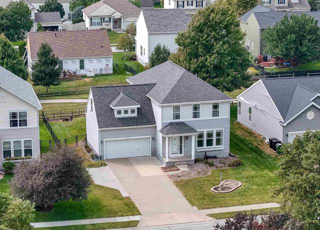 Property at 2010 Ridgeview Dr, Papillion, NE 68046, 4 beds, 3.5 baths