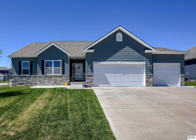 Property at 11360 S 169th St, Gretna, NE 68028, 4 beds, 3 baths