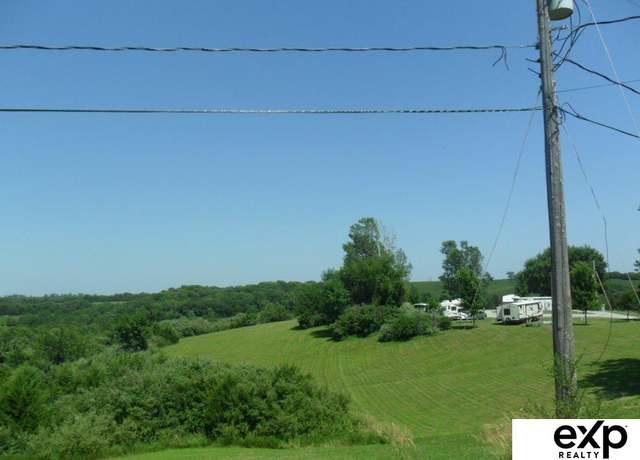Property at 8503 Pawnee Ln, Plattsmouth, NE 68048