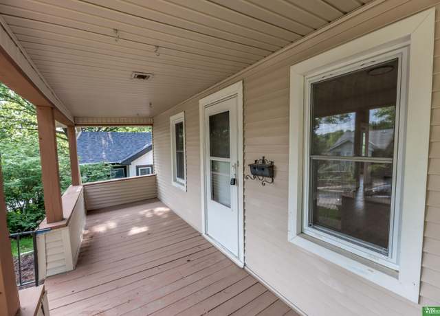 Property at 5515 Hickory St, Omaha, NE 68106, 2 beds, 1.5 baths