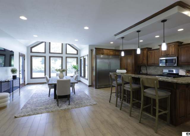 Property at 11103 S 173 St, Omaha, NE 68136, 5 beds, 3.5 baths