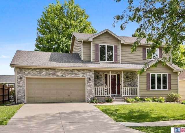 Property at 5387 W Katleman Dr, Lincoln, NE 68521, 3 beds, 2.5 baths
