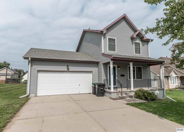 Property at 2628 Franklin St, Omaha, NE 68111, 3 beds, 3 baths