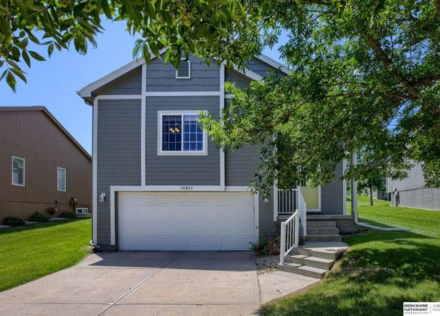 Property at 16063 Browne St, Omaha, NE 68116, 3 beds, 3 baths