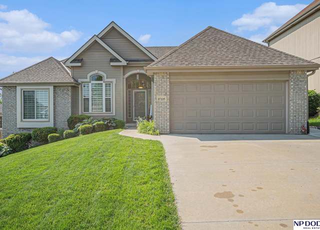 Property at 17335 Poppleton Ave, Omaha, NE 68130, 3 beds, 3 baths