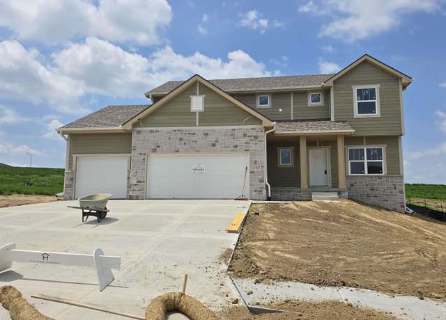 Property at 11014 N 161 St, Bennington, NE 68007, 4 beds, 2.5 baths