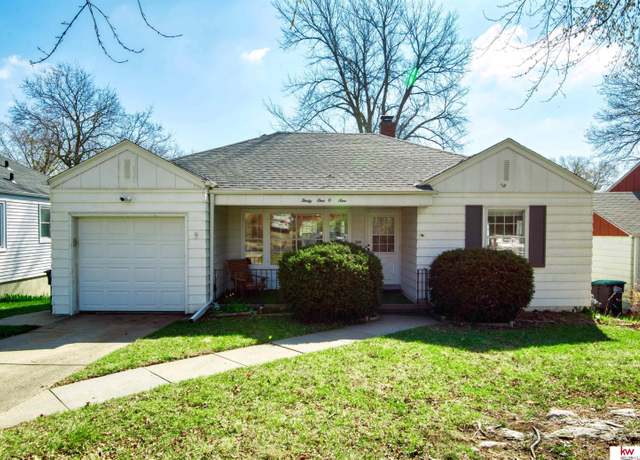 Property at 3109 N 49 Ave, Omaha, NE 68104, 3 beds, 2 baths