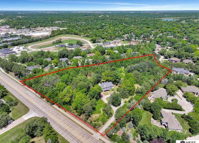 Property at 6400 Old Cheney Rd, Lincoln, NE 68516, 5 beds, 4 baths