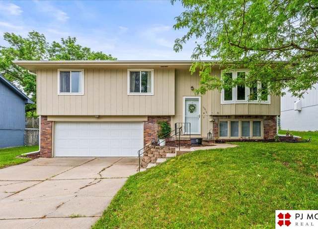 Property at 15219 Z St, Omaha, NE 68137, 3 beds, 1.5 baths
