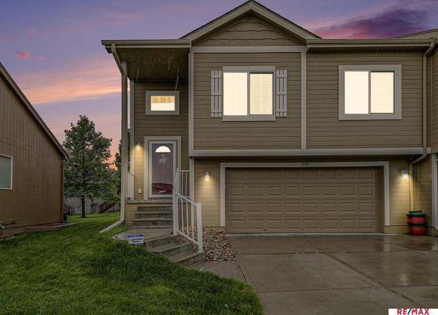 Property at 19119 Adams St, Omaha, NE 68135, 3 beds, 2 baths