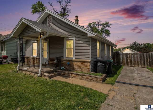 Property at 7090 Spencer St, Omaha, NE 68104, 2 beds, 1 bath