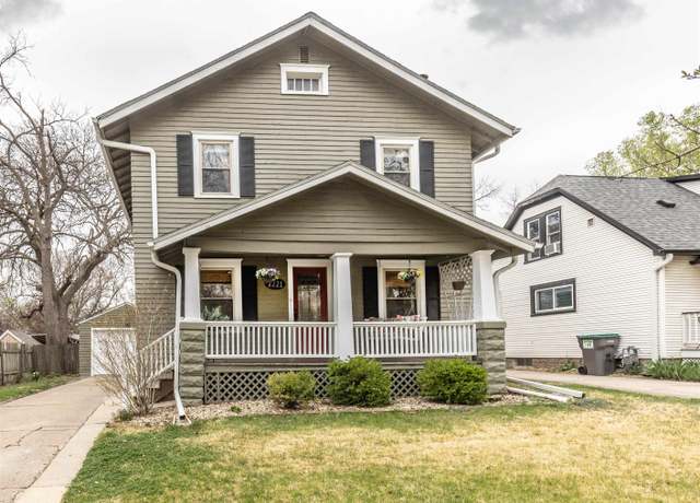Property at 2221 S 47th St, Lincoln, NE 68506, 3 beds, 1 bath